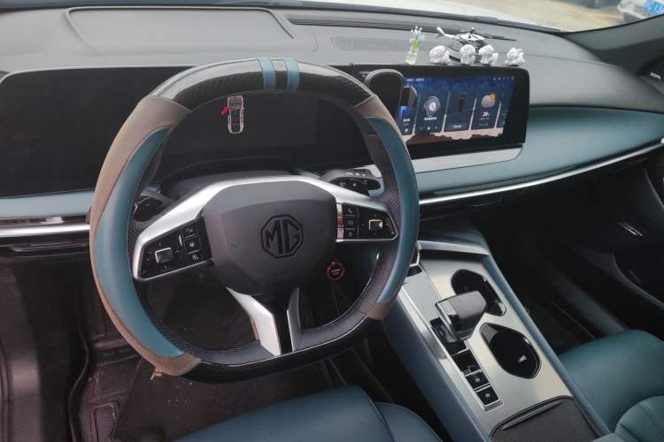 Used MG 7 2025 1.5T 300 DCT Elegant Edition Interior 2