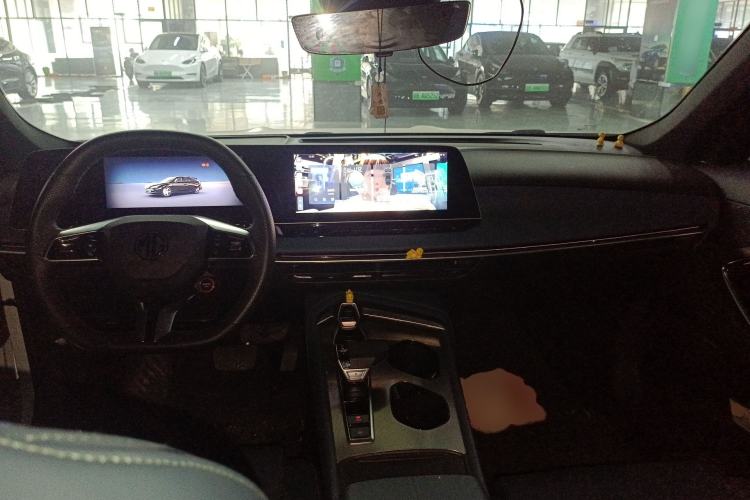 Used MG 7 2025 2.0T 405 AT Luxury Edition Interior 2