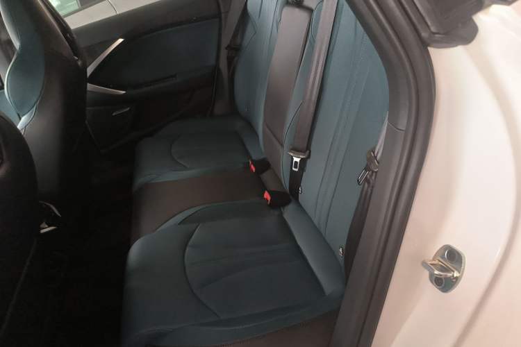 Used MG 7 2025 1.5T 300 DCT Luxury Edition Left Rear Seat