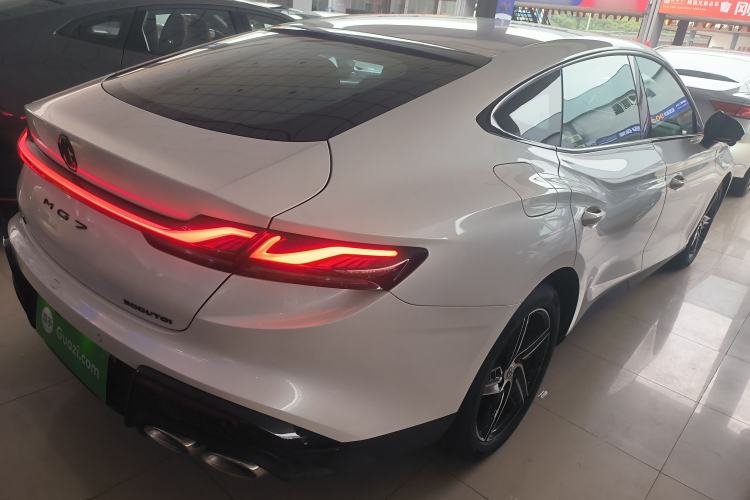 Used MG 7 2025 1.5T 300 DCT Luxury Edition Rear Right 45 Deg