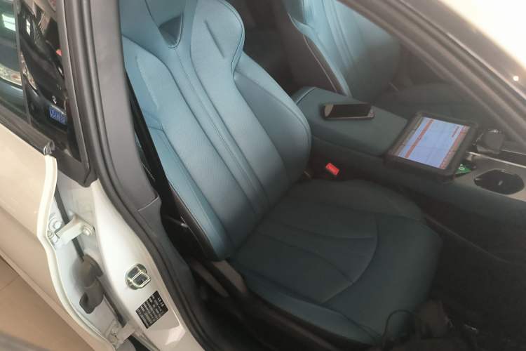 Used MG 7 2025 1.5T 300 DCT Luxury Edition Right Front Seat