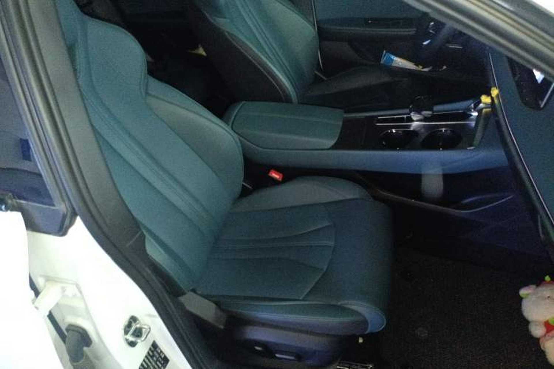 Used MG 7 2025 2.0T 405 AT Luxury Edition Right Front Seat