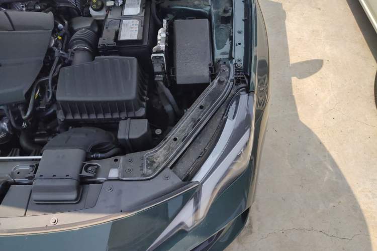 Used MG 7  Engine Bay Left