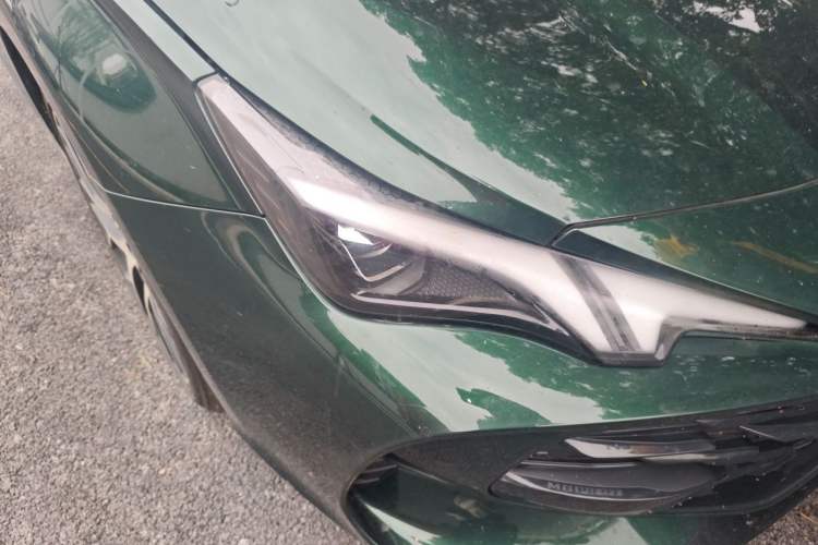Used MG 7 2026 Model 2.0T 405 AT Luxury Edition Right Front Headlight