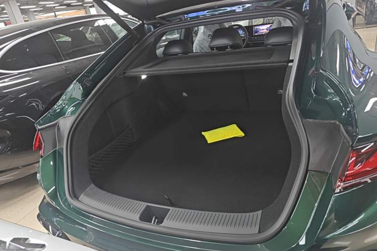 Used MG 7 2026 Model 2.0T Trophy+ Super Sports Edition Trunk