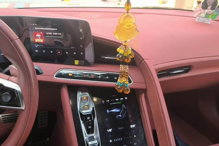 Used MG Cyberster 2024 501km Charming & Heartwarming Edition Interior 2