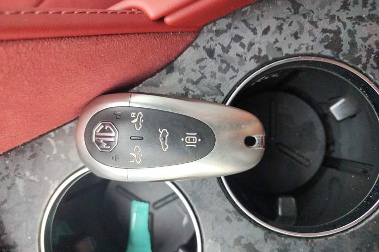 Used MG Cyberster 2024 501km Charming & Heartwarming Edition Interior 1