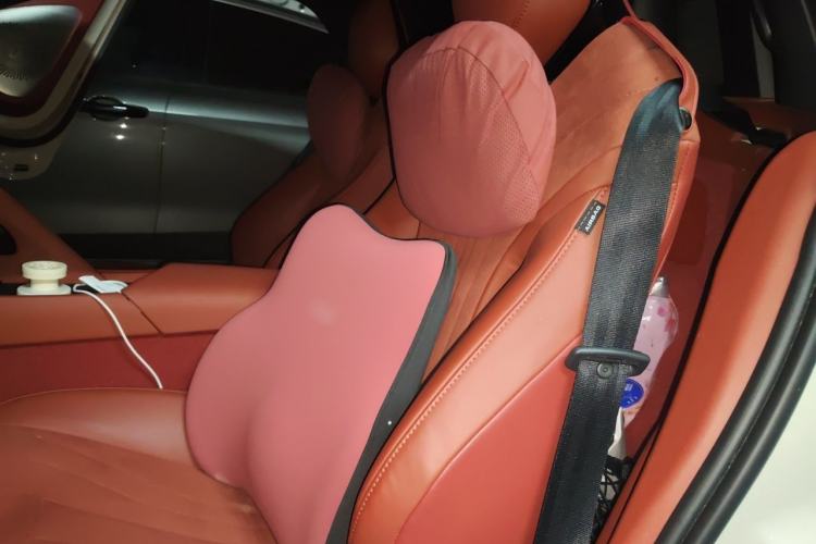 Used MG Cyberster 2024 520 km Legendary All-Wheel-Drive Red Canopy Version Left Front Seat