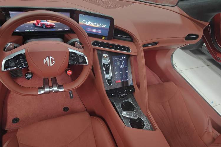 Used MG Cyberster 2024 501km Charming & Heartwarming Edition Audio And AC Panel