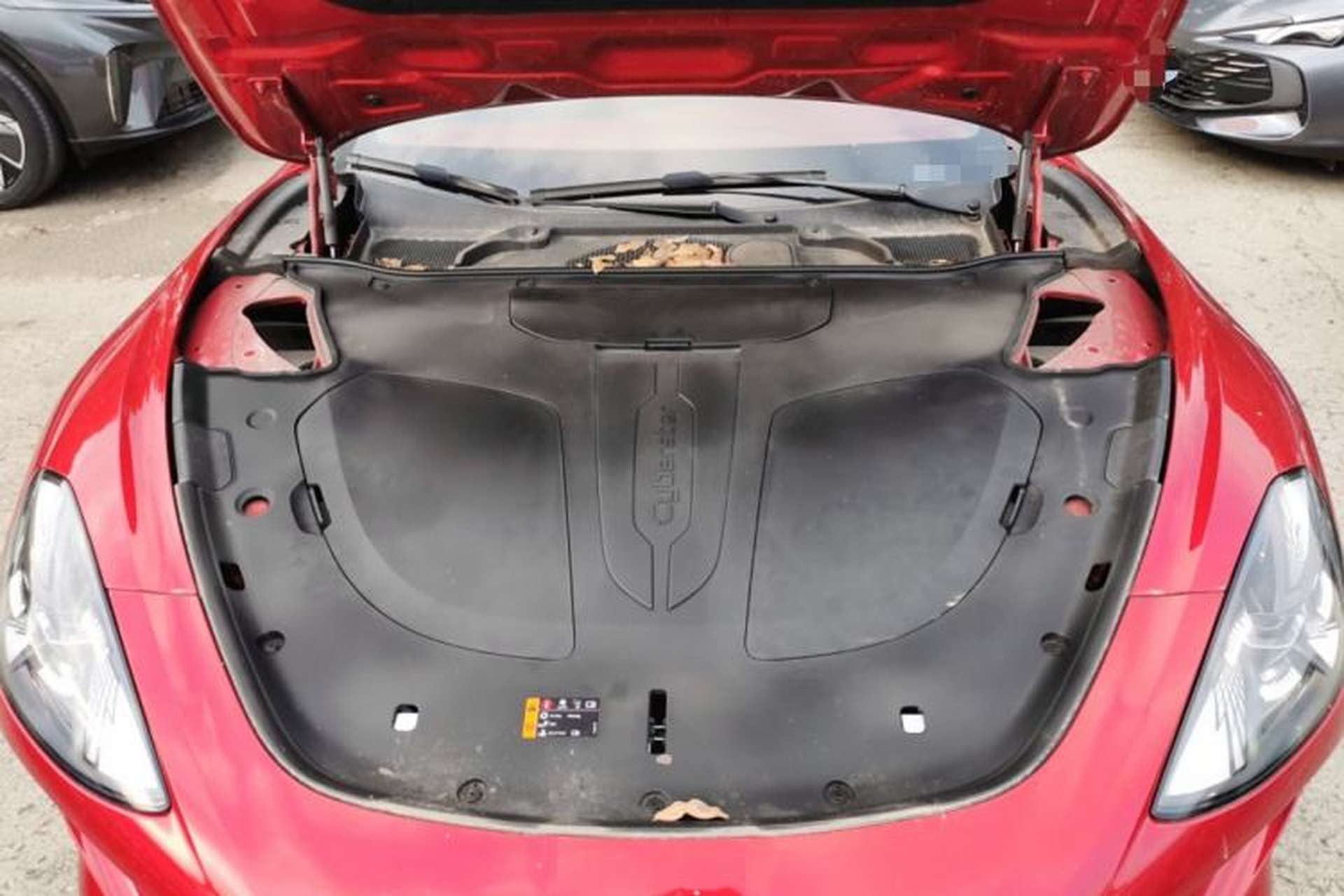 Used MG Cyberster 2024 501km Charming & Heartwarming Edition Engine Bay