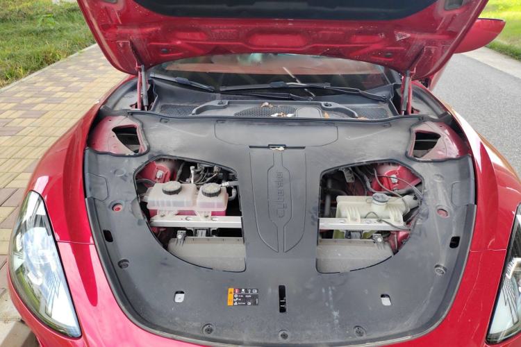 Used MG Cyberster 2024 501km Charming & Heartwarming Edition Engine Bay