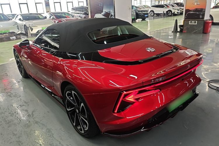 Used MG Cyberster 2024 580 km Ultra-Long Range Version Exterior 2