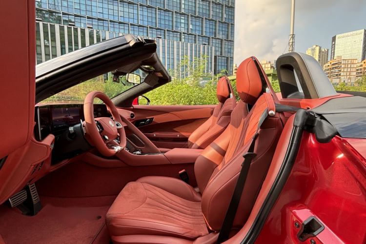 Used MG Cyberster 2024 501km Charming & Heartwarming Edition Interior 1