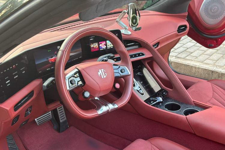 Used MG Cyberster 2024 501km Charming & Heartwarming Edition Interior 1