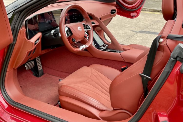 Used MG Cyberster 2024 501km Charming & Heartwarming Edition Interior 3