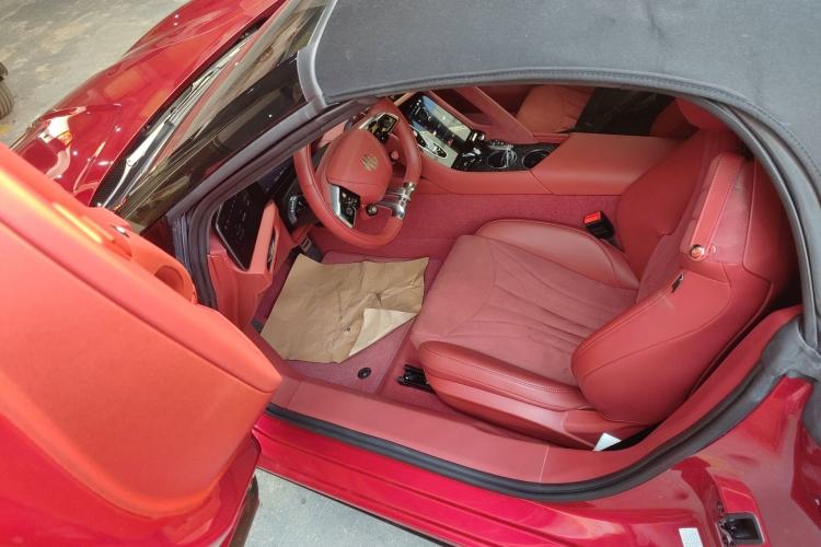 Used MG Cyberster 2024 501km Charming & Heartwarming Edition Interior 3