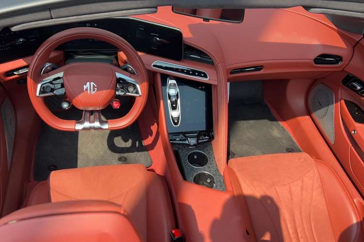 Used MG Cyberster 2024 580 km Ultra-Long Range Version Interior 3