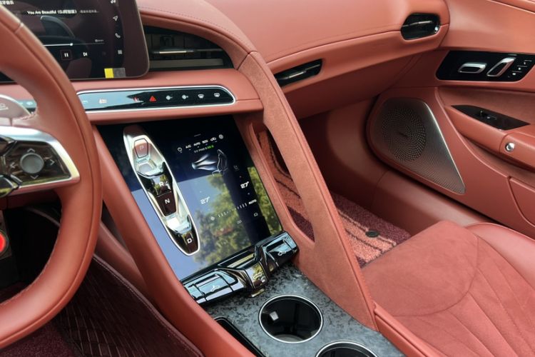Used MG Cyberster 2024 580 km Ultra-Long Range Version Interior 3