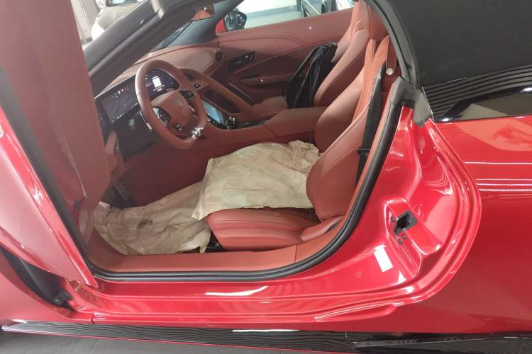 Used MG Cyberster 2024 580 km Ultra-Long Range Version Interior 4