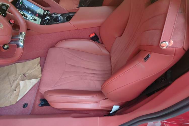 Used MG Cyberster 2024 501km Charming & Heartwarming Edition Interior 4