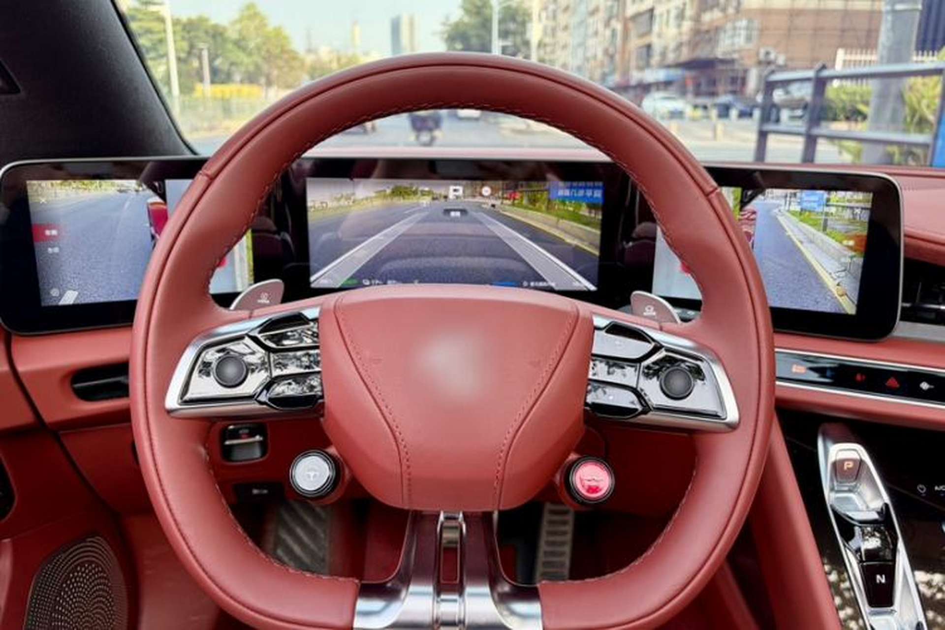Used MG Cyberster 2024 580 km Ultra-Long Range Version Interior 6