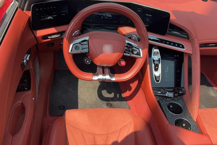 Used MG Cyberster 2024 580 km Ultra-Long Range Version Interior 6
