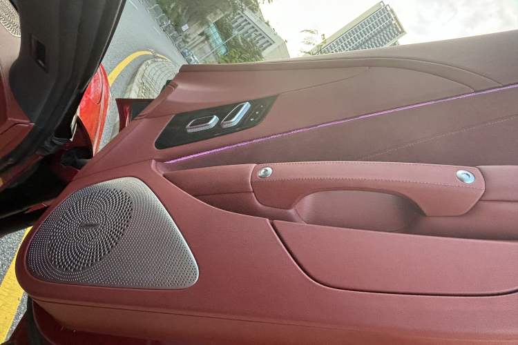 Used MG Cyberster 2024 501km Charming & Heartwarming Edition Interior 8