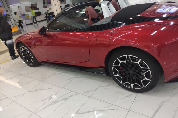 Used MG Cyberster 2024 501km Charming & Heartwarming Edition Left Side