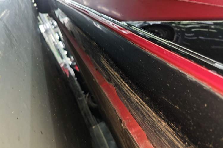 Used MG Cyberster 2024 580 km Ultra-Long Range Version Left Side Sill