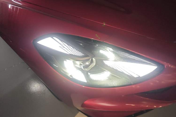 Used MG Cyberster 2024 501km Charming & Heartwarming Edition Right Front Headlight