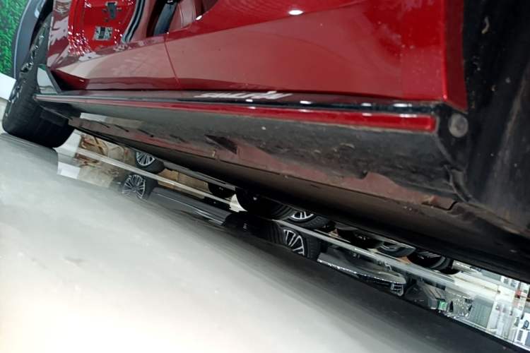 Used MG Cyberster 2024 501km Charming & Heartwarming Edition Right Side Sill