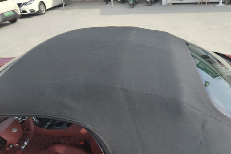 Used MG Cyberster 2024 580 km Ultra-Long Range Version Roof