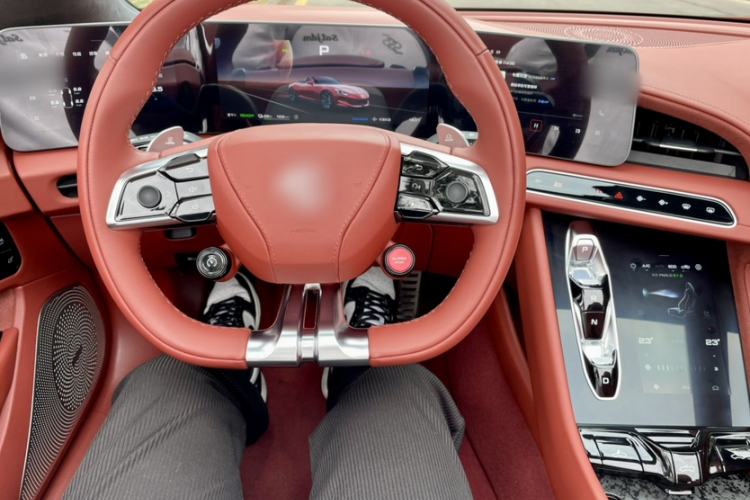 Used MG Cyberster 2024 501km Charming & Heartwarming Edition Steering Wheel