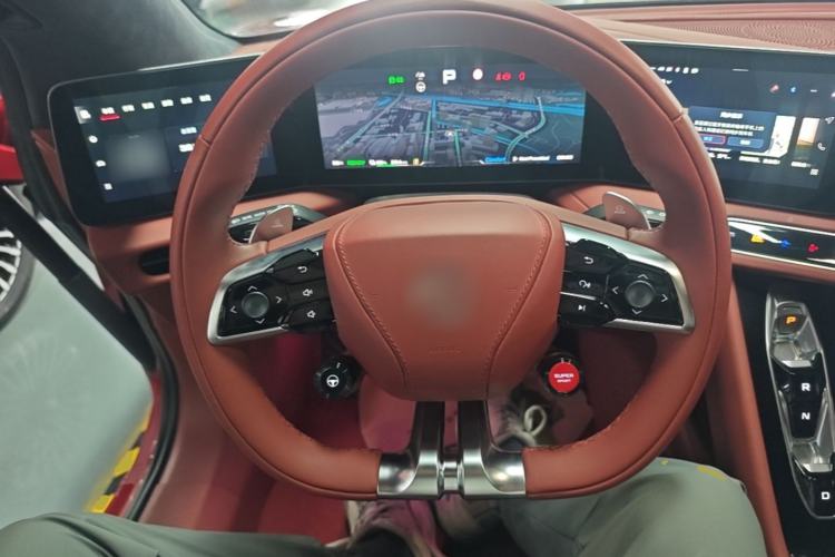 Used MG Cyberster 2024 520 km Legendary All-Wheel-Drive Version Steering Wheel