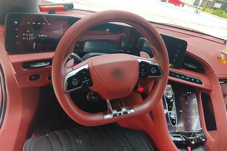 Used MG Cyberster 2024 501km Charming & Heartwarming Edition Steering Wheel