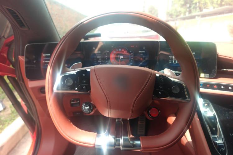 Used MG Cyberster 2024 580 km Ultra-Long Range Version Steering Wheel