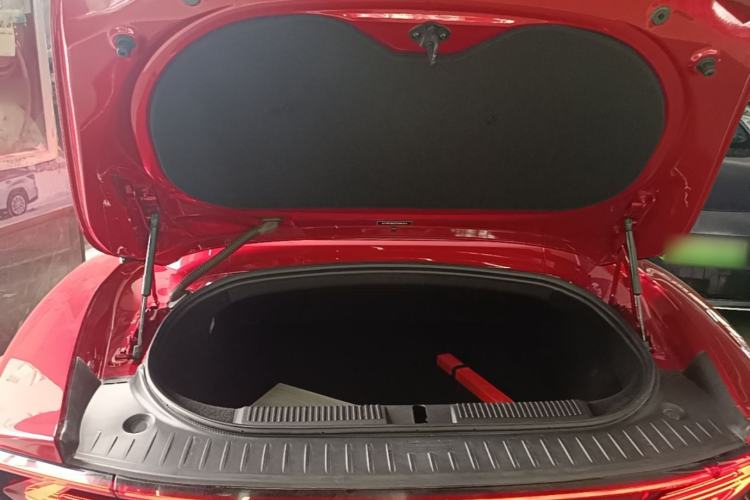 Used MG Cyberster 2024 501km Charming & Heartwarming Edition Trunk