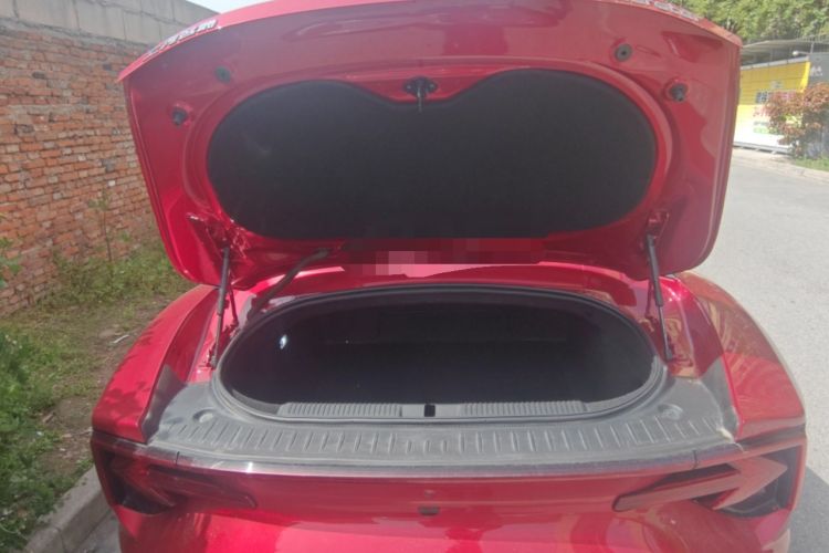 Used MG Cyberster 2024 580 km Ultra-Long Range Version Trunk
