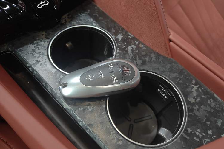 Used MG Cyberster 2024 501km Charming & Heartwarming Edition Vehicle Key