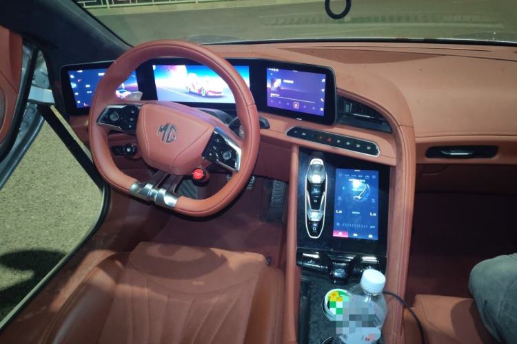 Used MG Cyberster 2024 580 km Ultra-Long Range Version Center Console