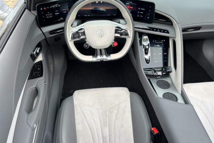 Used MG Cyberster 2024 580 km Ultra-Long Range Version Steering Wheel