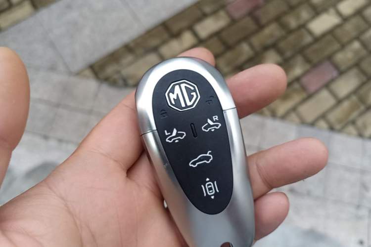 Used MG Cyberster 2024 580 km Ultra-Long Range Version Vehicle Key