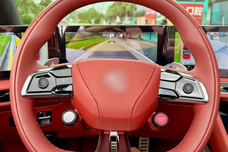 Used MG Cyberster 2024 520 km Legendary All-Wheel-Drive Version Steering Wheel