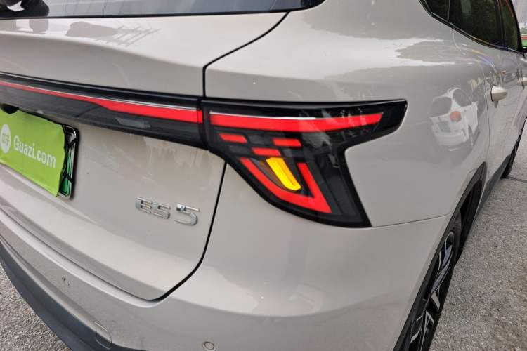 Used MG ES5 2025 525max Rear-Drive Intelligent Driving Version Right Rear Taillight
