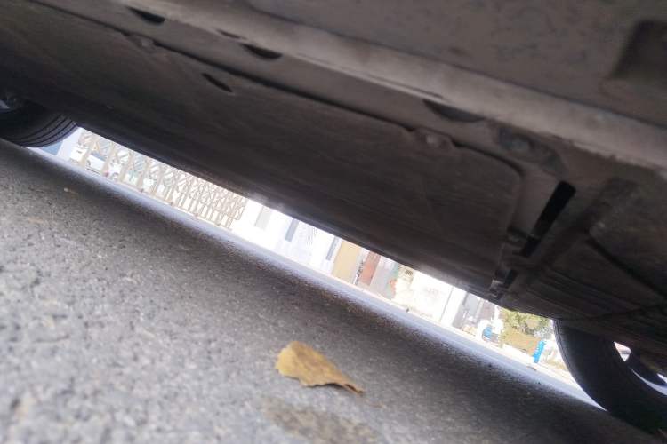 Used MG ES5 2025 515 Pro Rear-Drive Version Chassis Front Right
