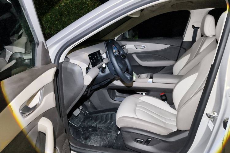Used MG ES5 2025 525max Rear-Drive Intelligent Driving Version Driver Seat