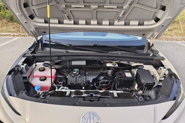 Used MG ES5 2025 525max Rear-Drive Intelligent Driving Version Engine Bay