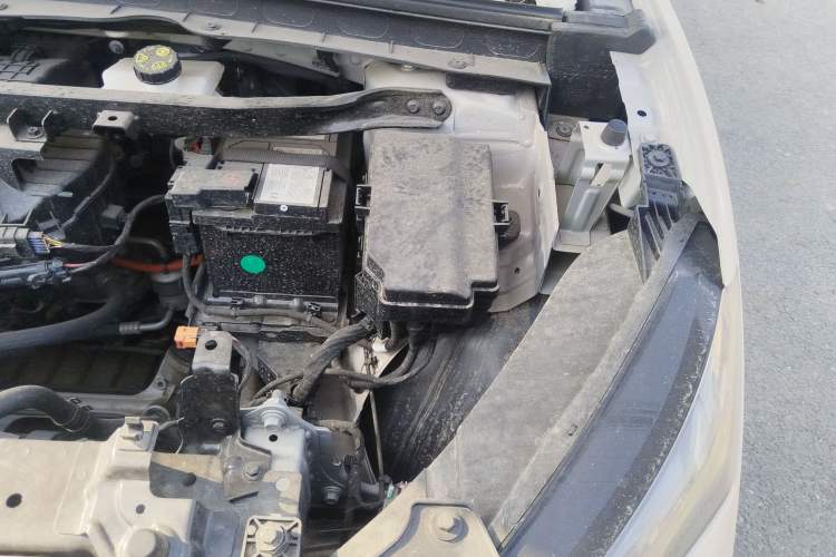 Used MG ES5 2025 515 Pro Rear-Drive Version Engine Bay Left