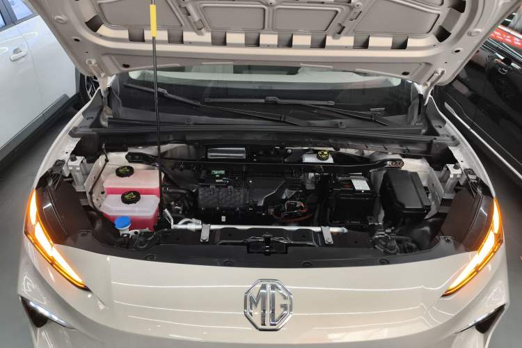 Used MG ES5 2025 525max Rear-Drive Intelligent Driving Version Engine Bay