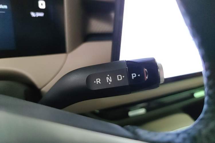 Used MG ES5 2025 525max Rear-Drive Intelligent Driving Version Gear Lever